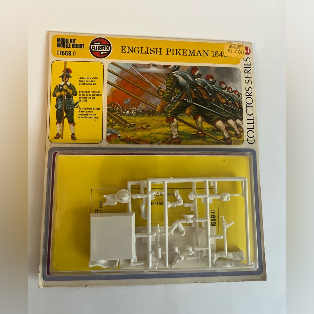 1976 AIRFIX 54mm English Pikeman 1642, #01559-0 - Sealed